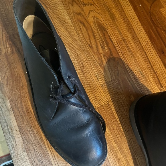 Clark’s Desert boots. Size 10.5 - Picture 3 of 8